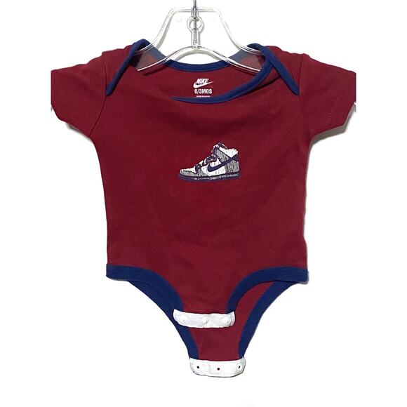 VTG Nike Swoosh High Top Sneakers One Piece Baby 0-3 Month Set of 2 Y2K 90s - Picture 3 of 8